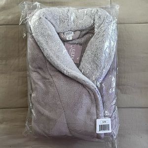Sherpa Collar Plush Robe